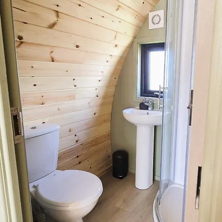 Nadur Pods Lodge *
