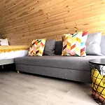 Lodge Nadur Pods *