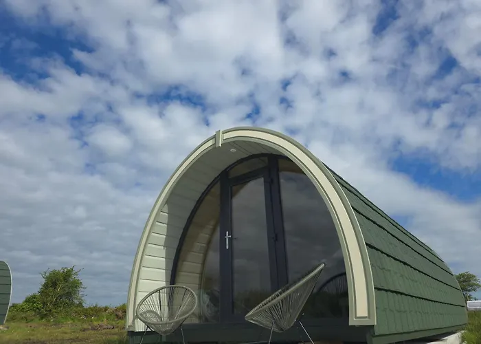 ロッジ Nadur Pods *